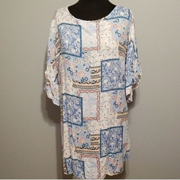 1X -  Plus size tunic with ruffle sleeves - Picture 2 of 4